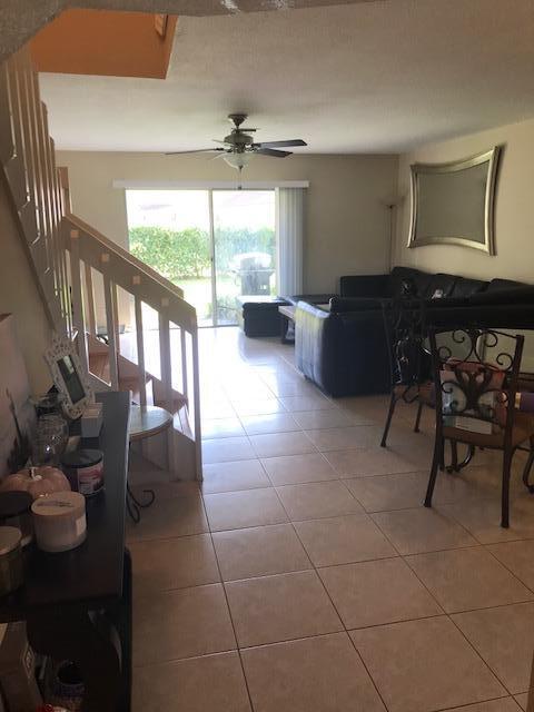 6273 Walk Circle Boca Raton, FL 33433 - Photo 7 of 9 WALK CIRCLE LR