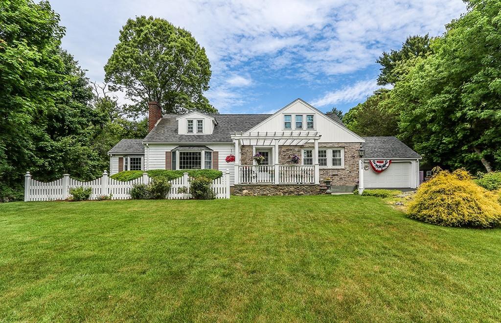 371 Dover Road Westwood, MA 02090 - Photo 1 of 42 Gallery Image 1