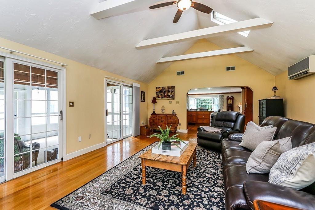 371 Dover Road Westwood, MA 02090 - Photo 20 of 42 Gallery Image 20