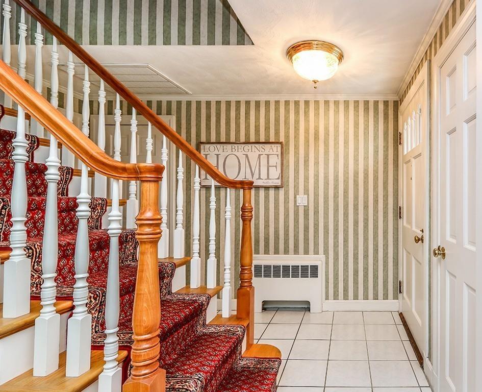371 Dover Road Westwood, MA 02090 - Photo 7 of 42 Gallery Image 7