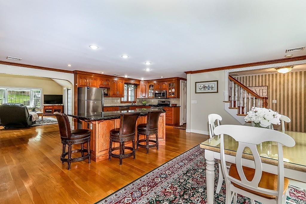 371 Dover Road Westwood, MA 02090 - Photo 8 of 42 Gallery Image 8