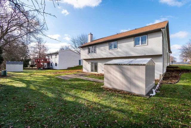 $449,900 | 850 North Perry Parkway, Oregon, WI 53575