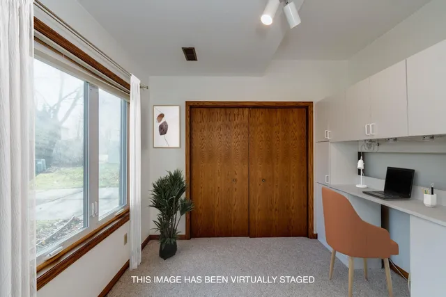 $449,900 | 850 North Perry Parkway, Oregon, WI 53575