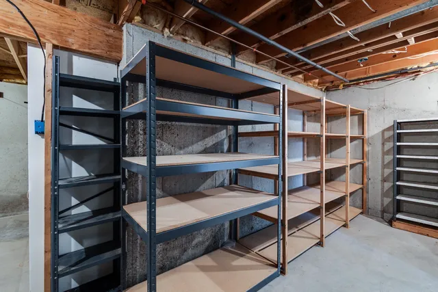 $449,900 | 850 North Perry Parkway, Oregon, WI 53575