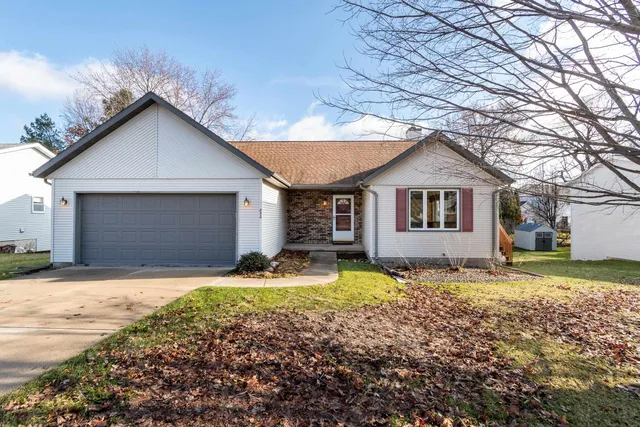 $449,900 | 850 North Perry Parkway, Oregon, WI 53575