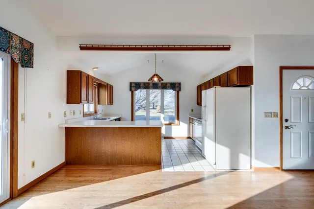 $449,900 | 850 North Perry Parkway, Oregon, WI 53575