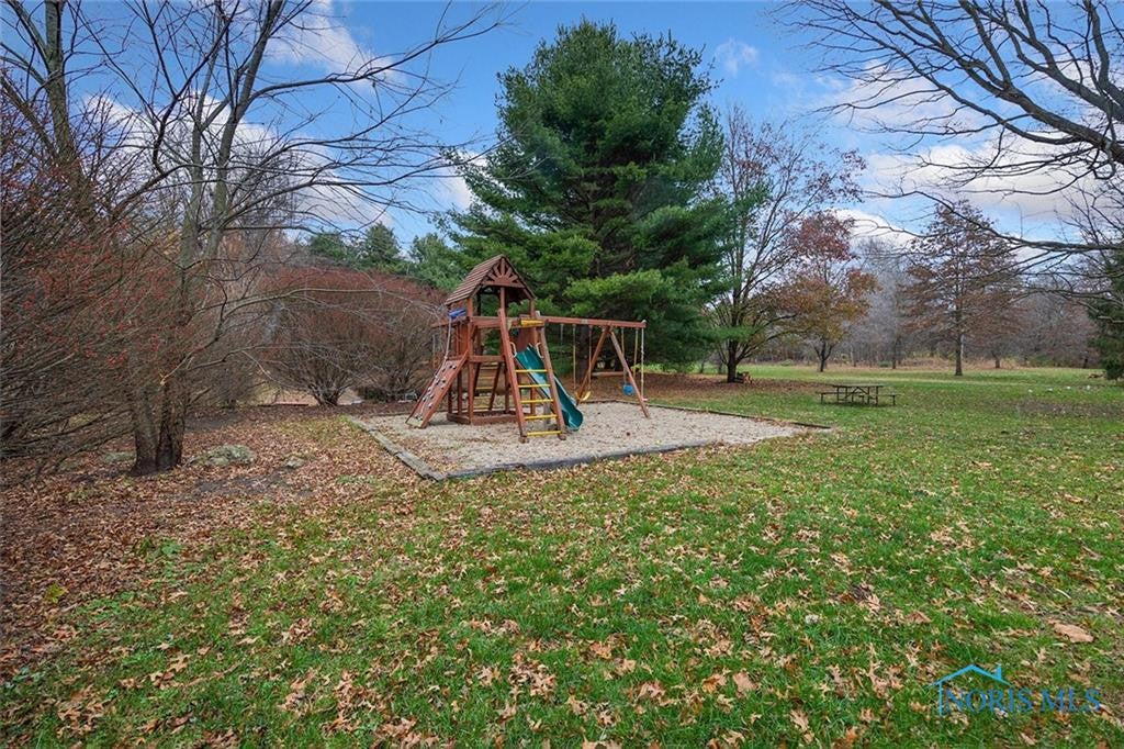 13680 Archbold-Whitehouse Road Swanton, OH 43558 - Photo 7 of 33 Gallery Image 7