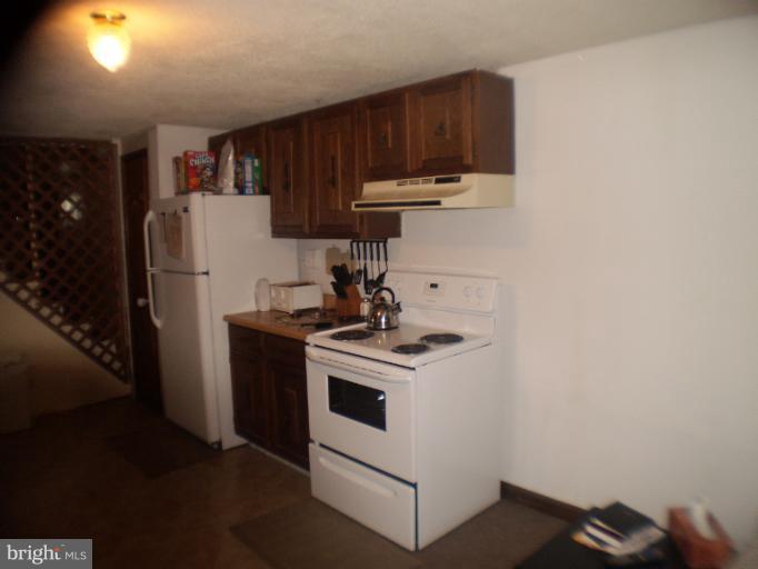 14420 Brandywine Heights Road Brandywine, MD 20613 - Photo 10 of 19 Kitchen