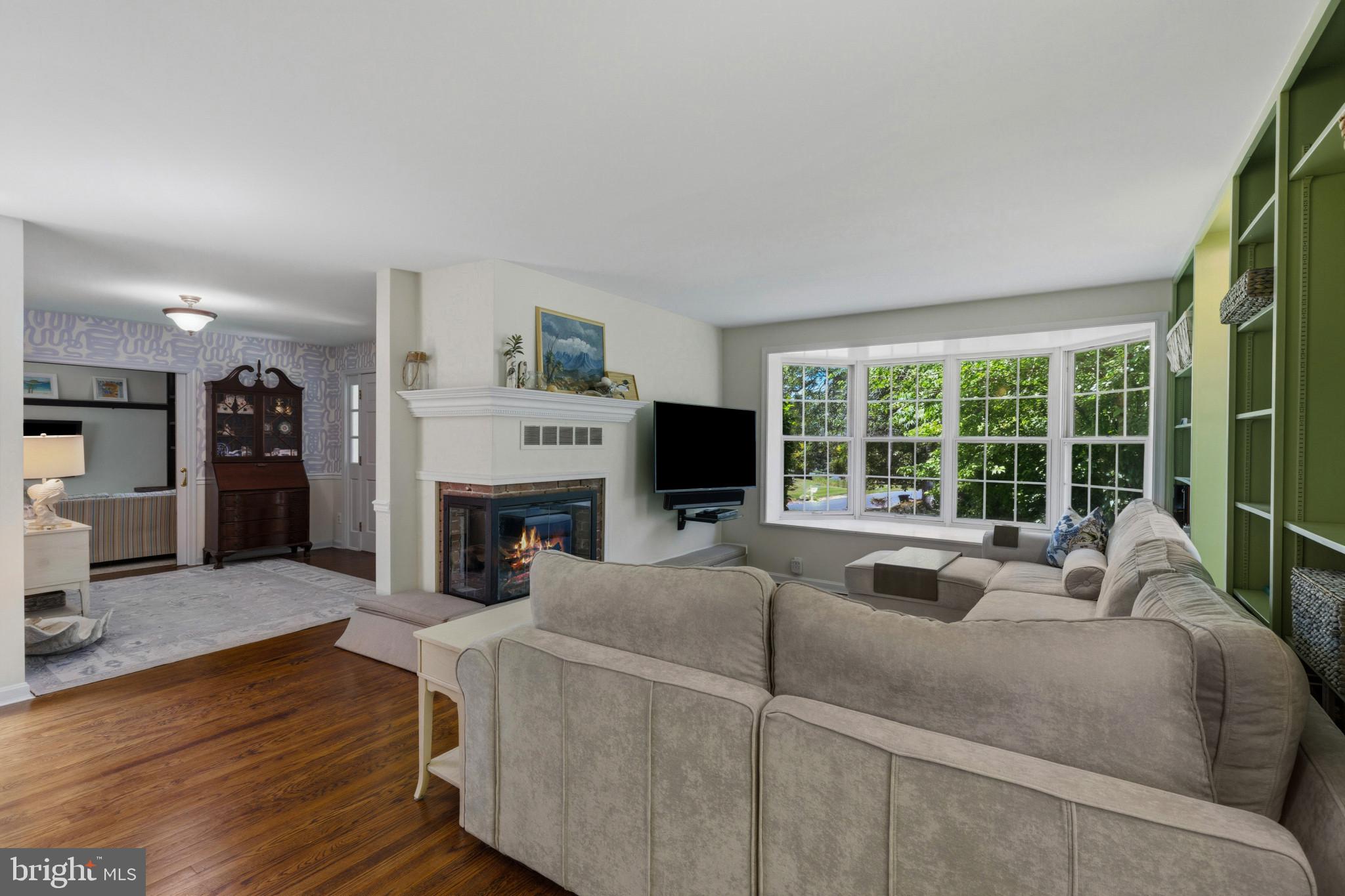 1915 Dulaney Place Annapolis, MD 21409 - Photo 8 of 38 Hardwood Floors Throughout