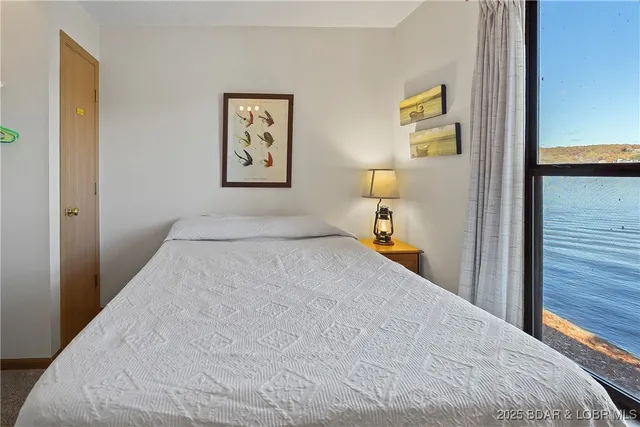 $185,000 | 278 Lone Oak Point, Unit 18, Sunrise Beach, MO 65079