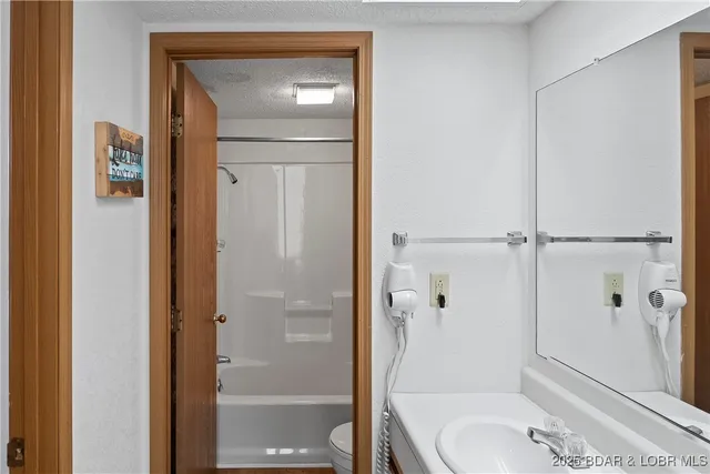 $185,000 | 278 Lone Oak Point, Unit 18, Sunrise Beach, MO 65079