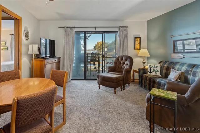 $185,000 | 278 Lone Oak Point, Unit 18, Sunrise Beach, MO 65079