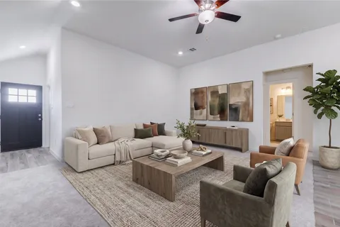 $299,000 | 6467 Escondido Drive, Rosharon, TX 77583