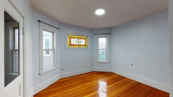 $3,800 | 789 Columbia Road, Unit 3, Boston, MA 02125