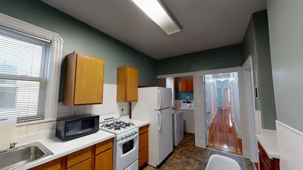 $3,800 | 789 Columbia Road, Unit 3, Boston, MA 02125