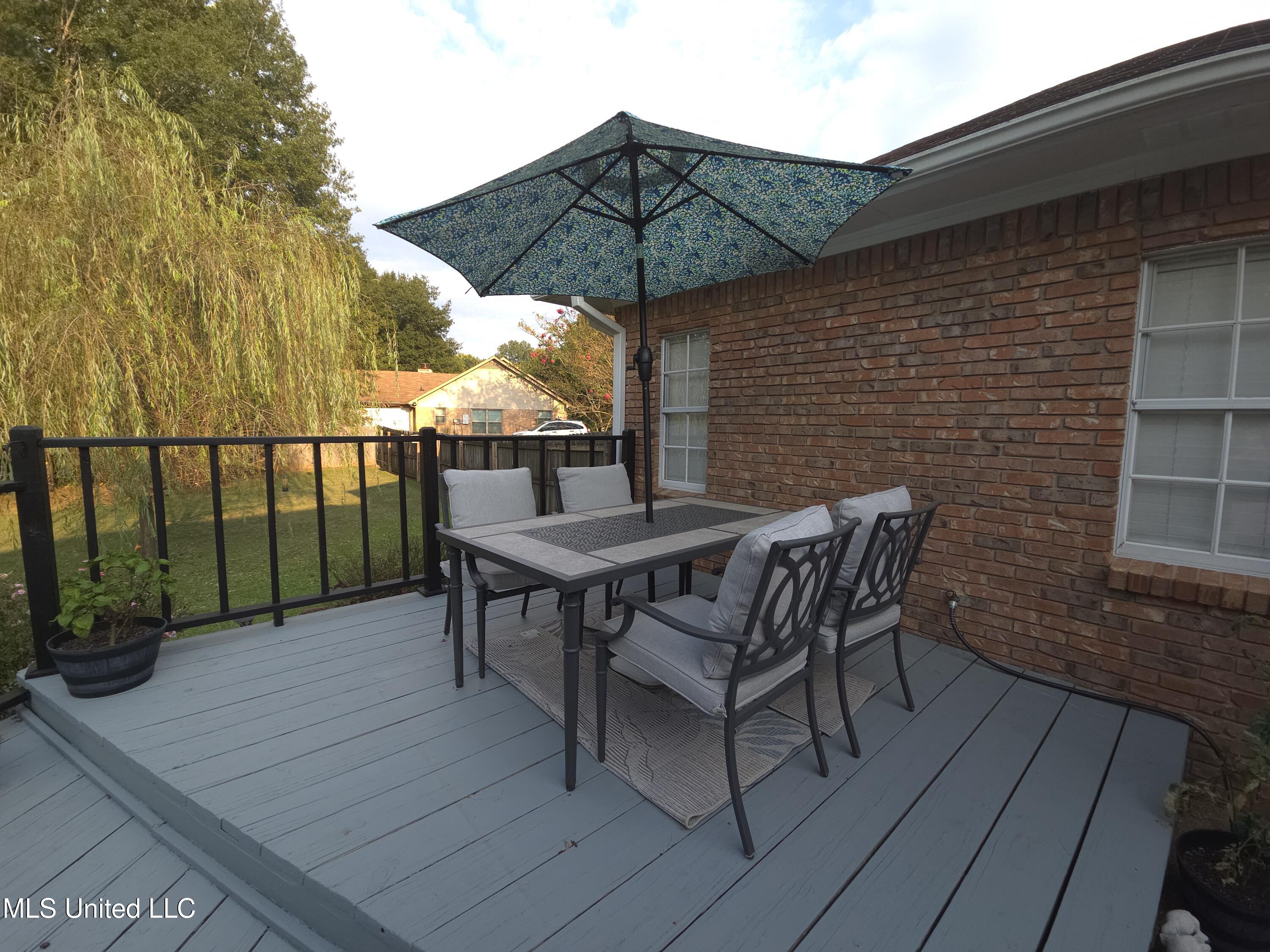 550 Pecan Boulevard Brandon, MS 39042 - Photo 25 of 30 20250827_181628