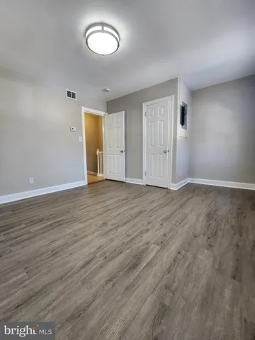 $3,900 | 122 O Street Southwest, Washington, DC 20024