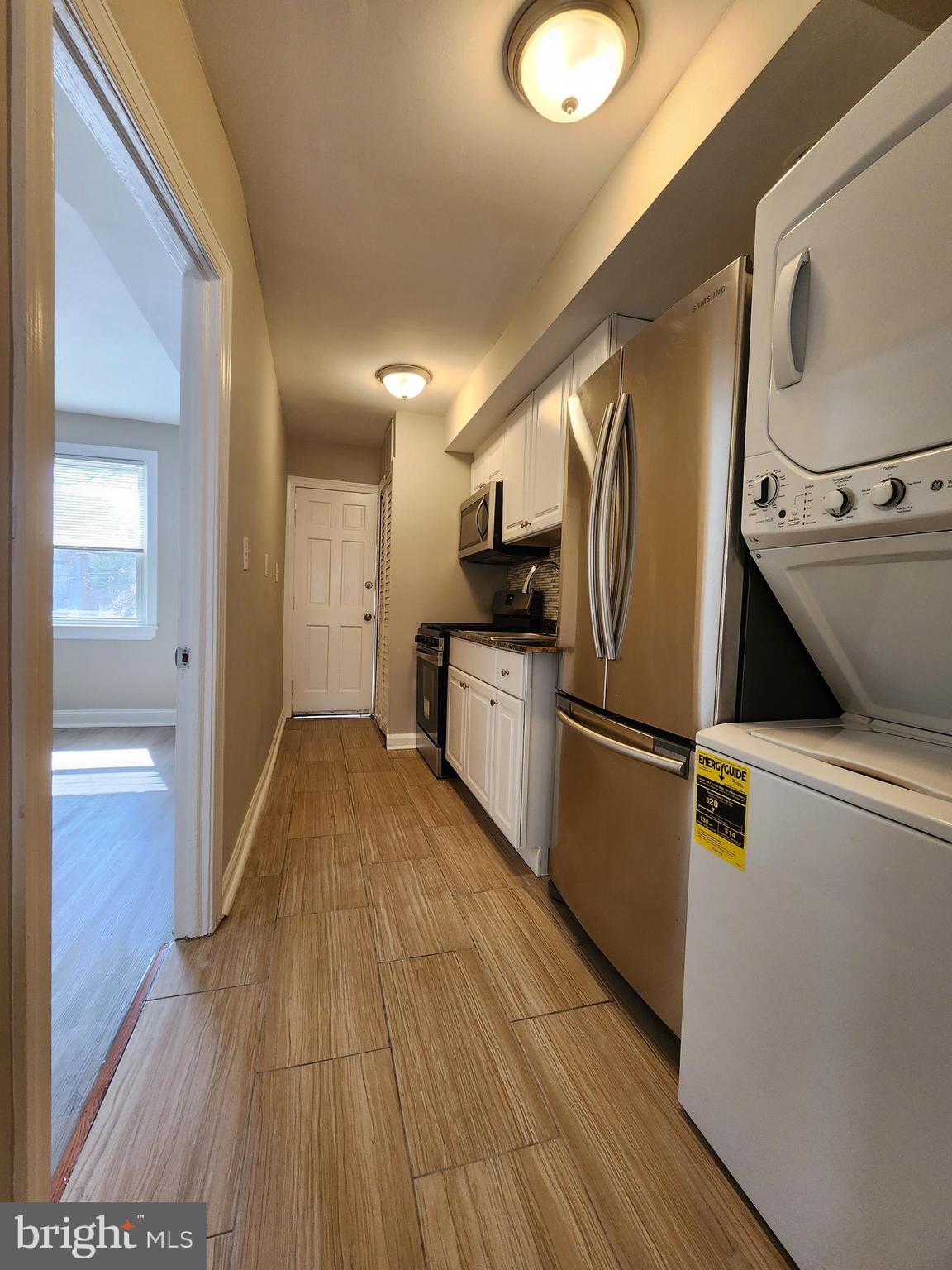122 O Street Southwest Washington, DC 20024 - Photo 17 of 22 2nd Fl Kitchen