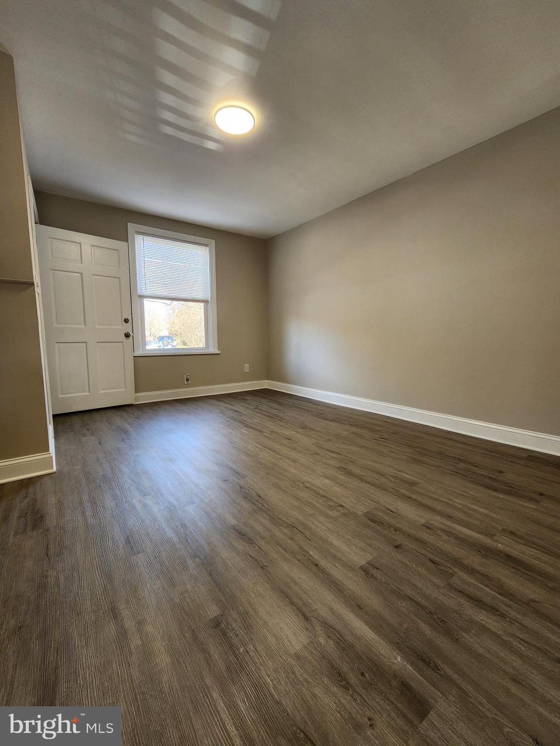 122 O Street Southwest Washington, DC 20024 - Photo 2 of 22 1 st Fl Living Room