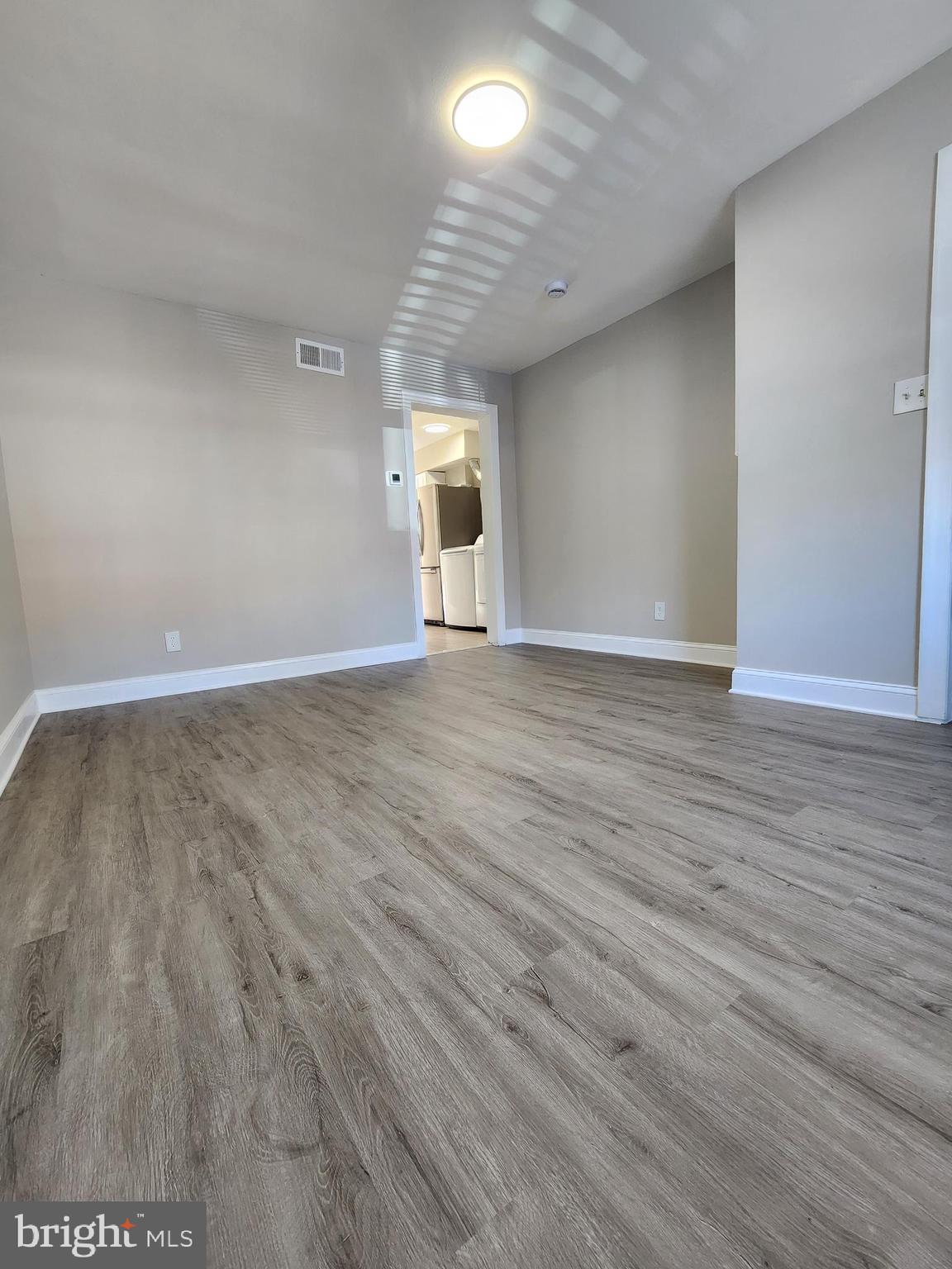 122 O Street Southwest Washington, DC 20024 - Photo 3 of 22 1 st Fl Living Room