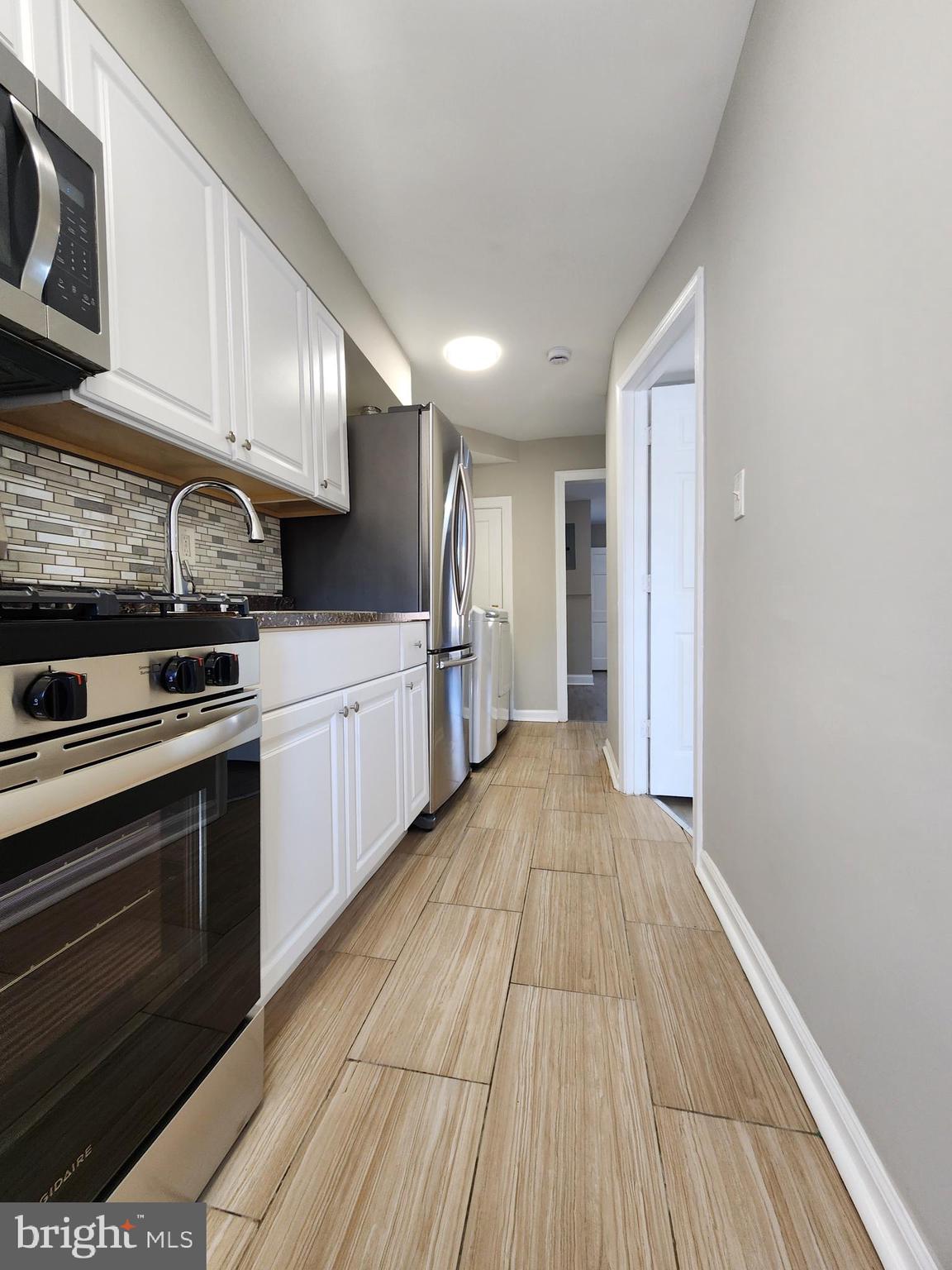 122 O Street Southwest Washington, DC 20024 - Photo 9 of 22 1 st Fl Kitchen