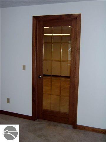 6452 Mission Ridge Traverse City, MI 49686 - Photo 6 of 15 1700023-5.JPG