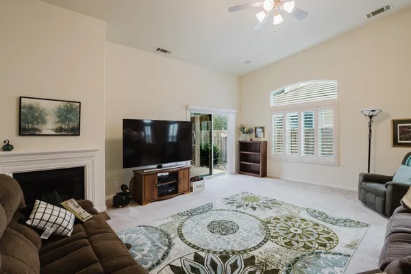 $570,000 | 1634 Judith Way, Escalon, CA 95320