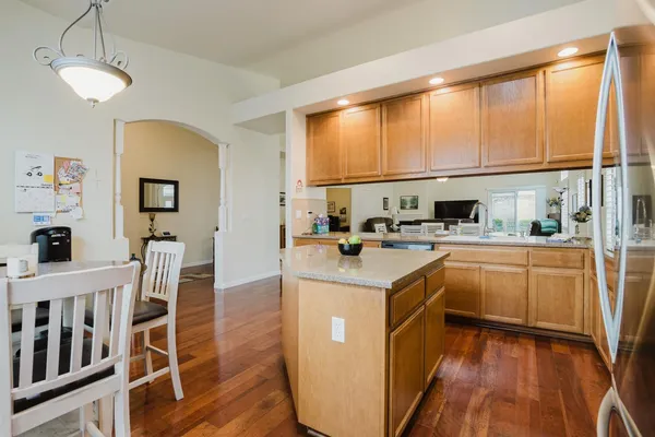 $570,000 | 1634 Judith Way, Escalon, CA 95320