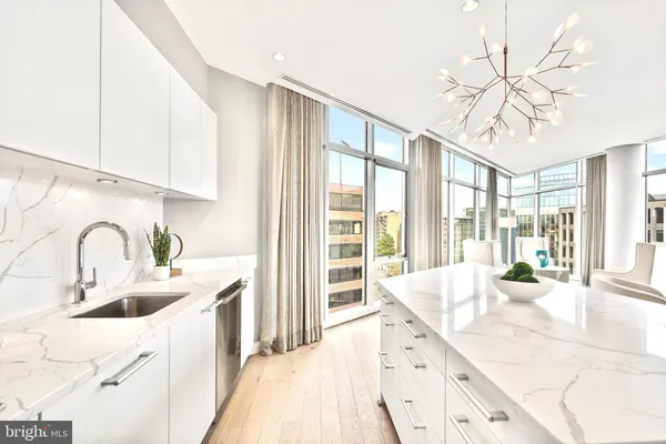 $2,995,000 | 1177 22nd Street Northwest, Unit 7D, Washington, DC 20037