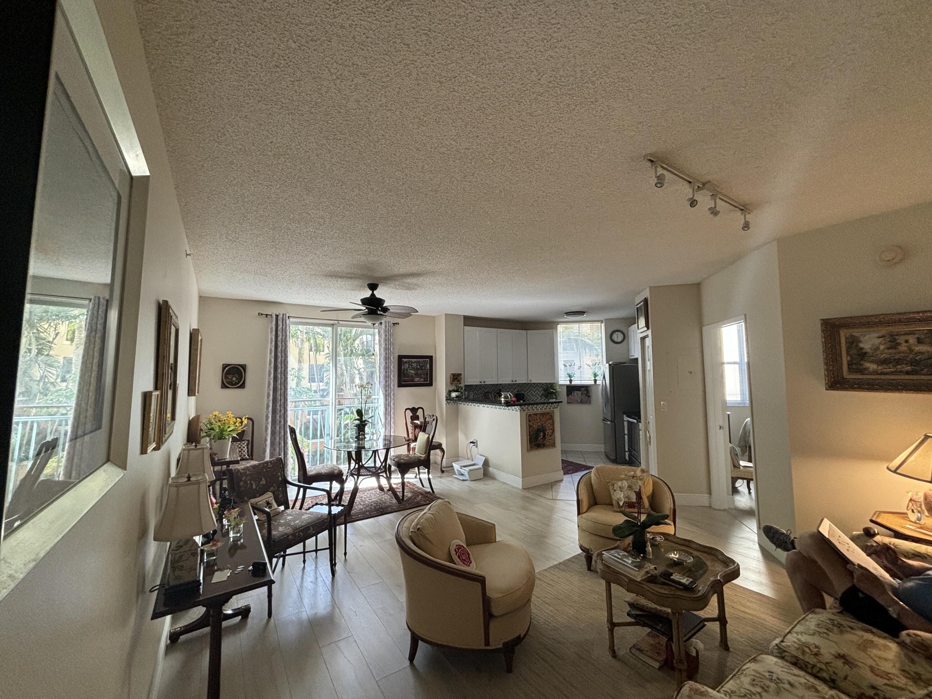 630 South Sapodilla Ave Unit 205