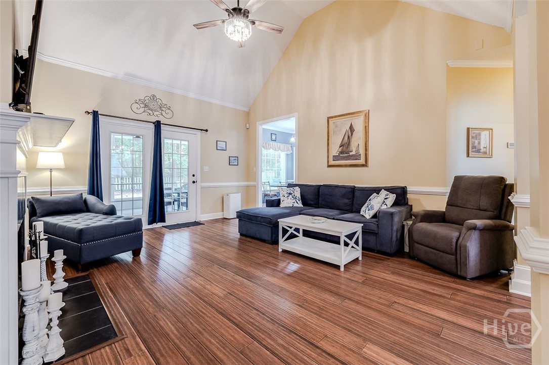 111 Golden Gate Drive Pooler, GA 31322 - Photo 9 of 47 Living Room
