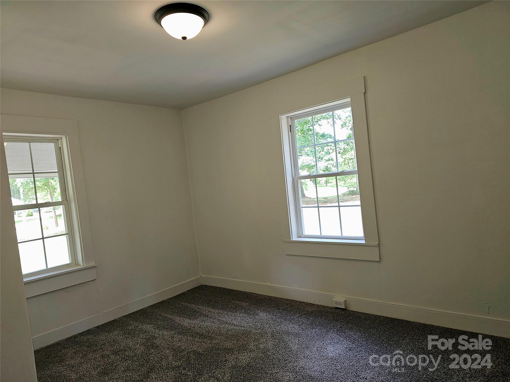 346 Cape Hickory Road Hickory, NC 28601 - Photo 19 of 26 Gallery Image 19