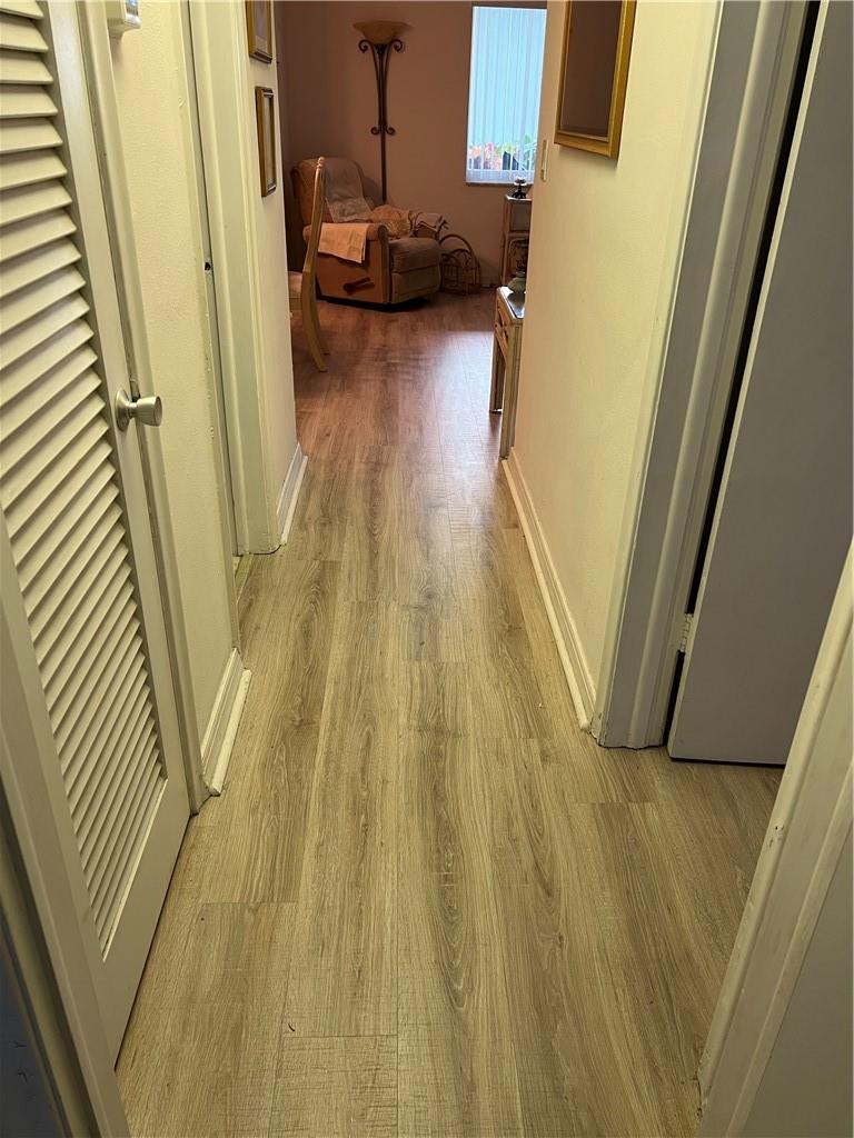 2100 Northeast 38th Street, Unit 124 Lighthouse Point, FL 33064 - Photo 10 of 30 a view of a living room