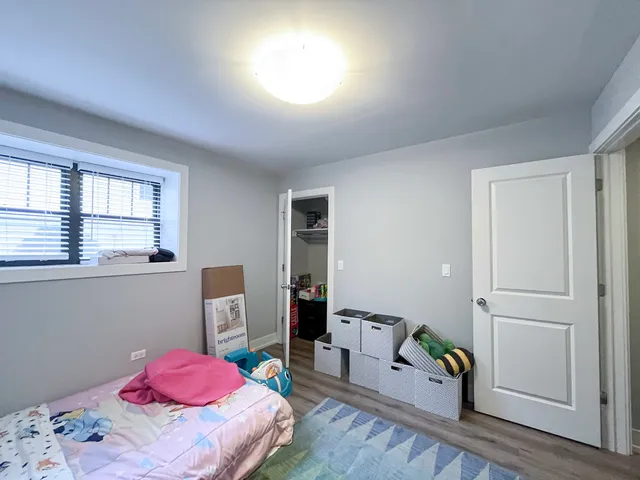 $4,350 | 1750 West Summerdale Avenue, Unit 1, Chicago, IL 60640