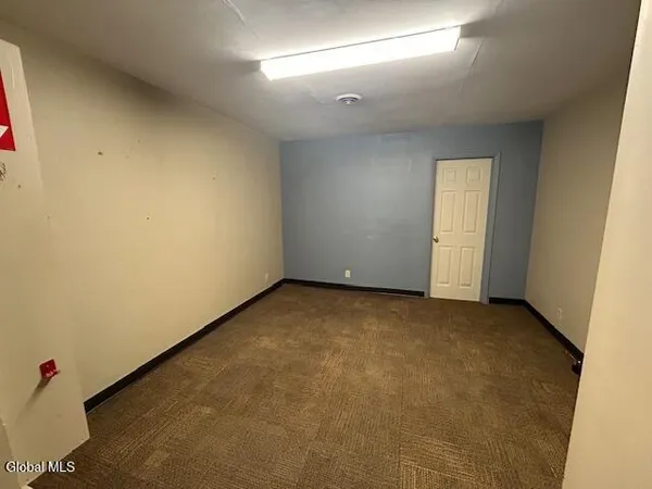 $1,750 | 105 Congress Street, Troy, NY 12180