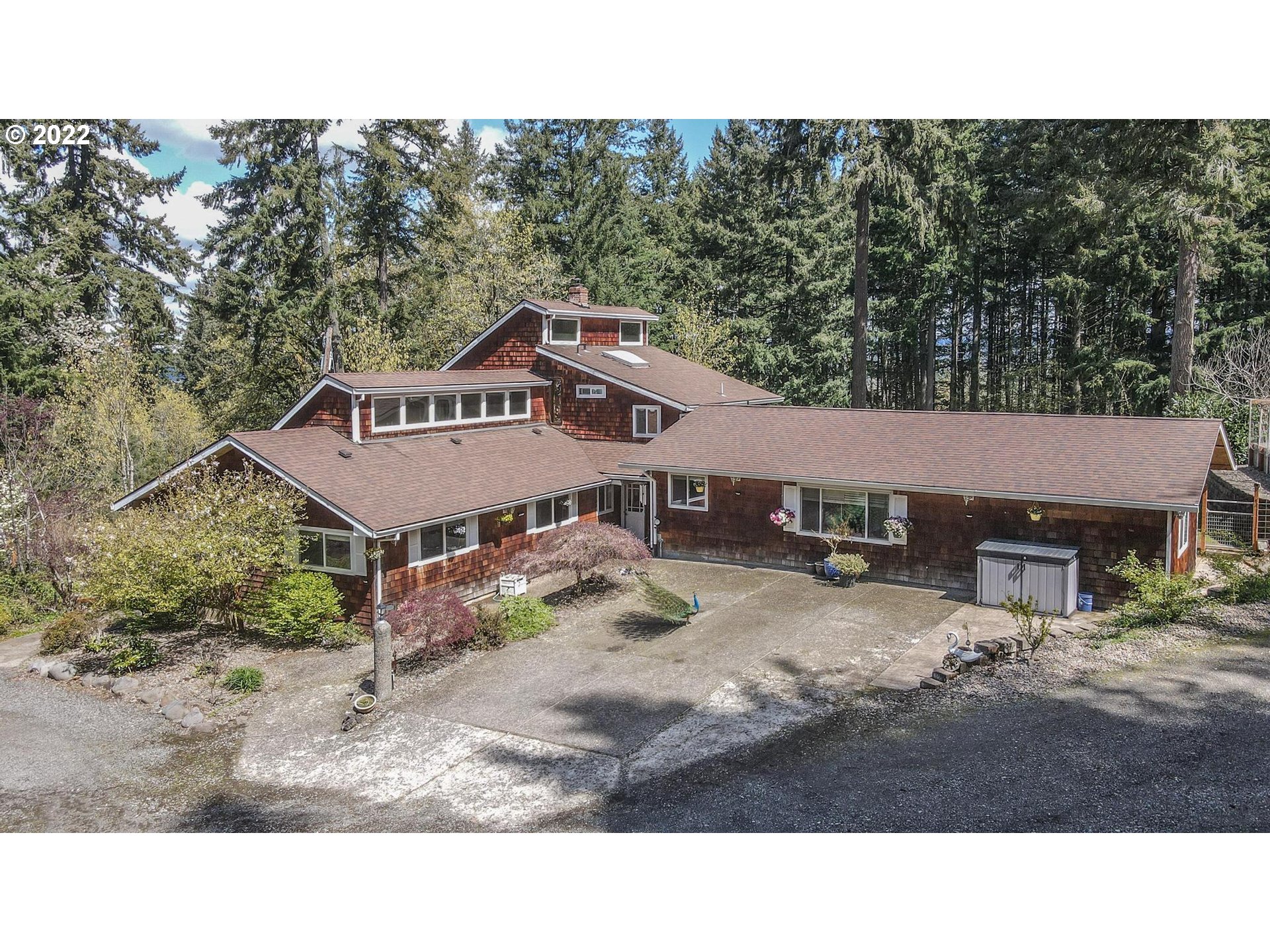 22440 South Springwater Road Estacada, OR 97023 - Photo 2 of 32