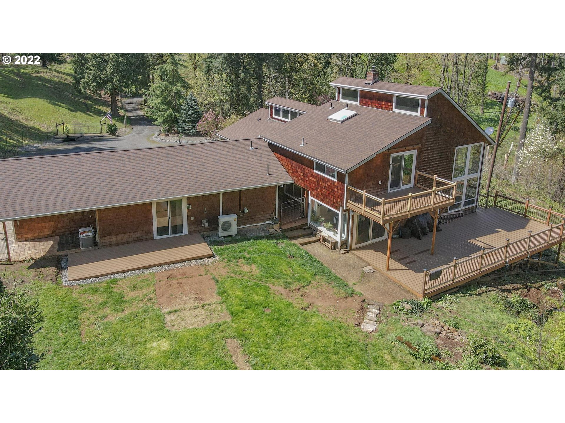 22440 South Springwater Road Estacada, OR 97023 - Photo 4 of 32