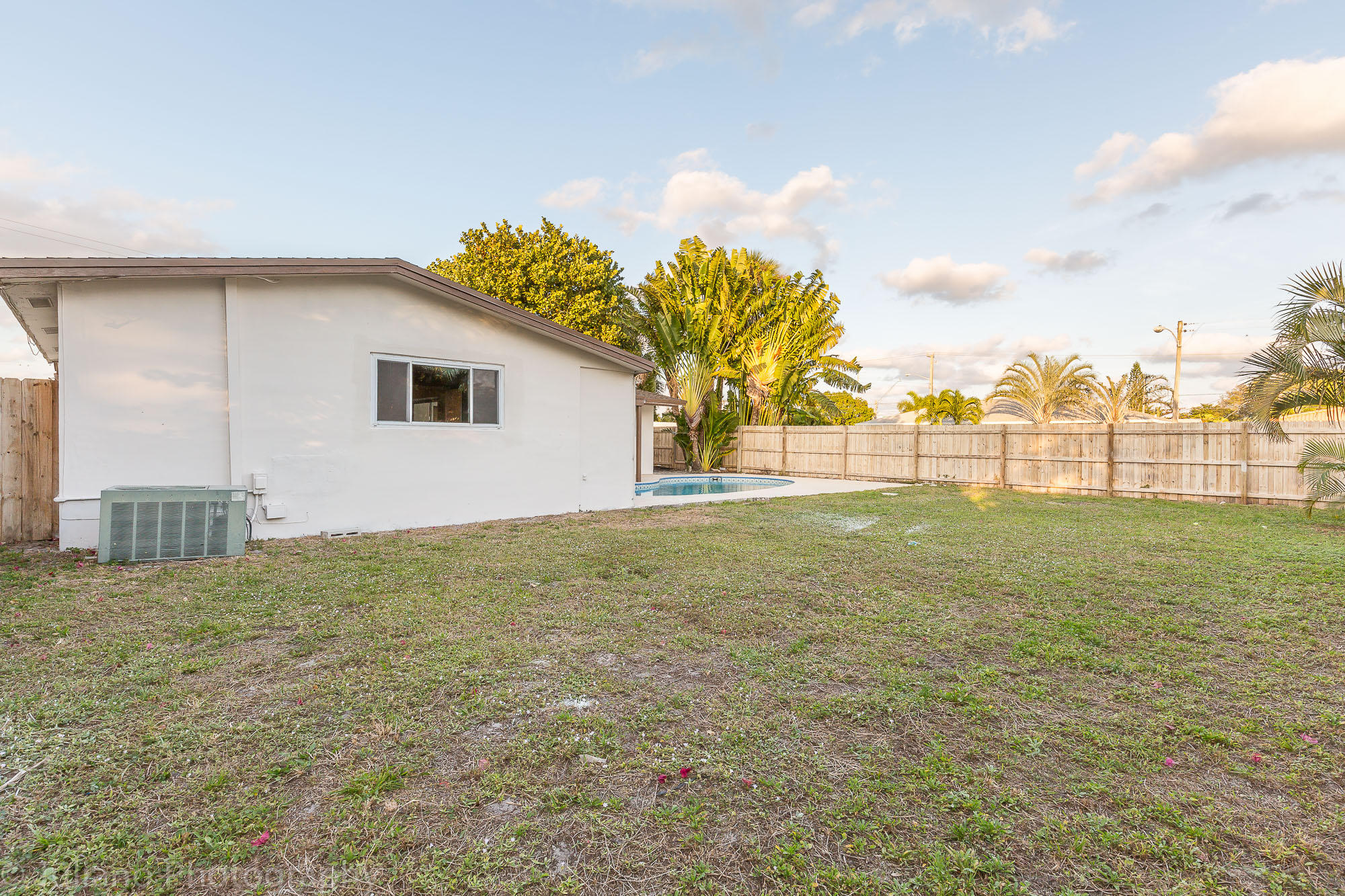 1236 West Camino Real Boca Raton, FL 33486 - Photo 24 of 24 backyard