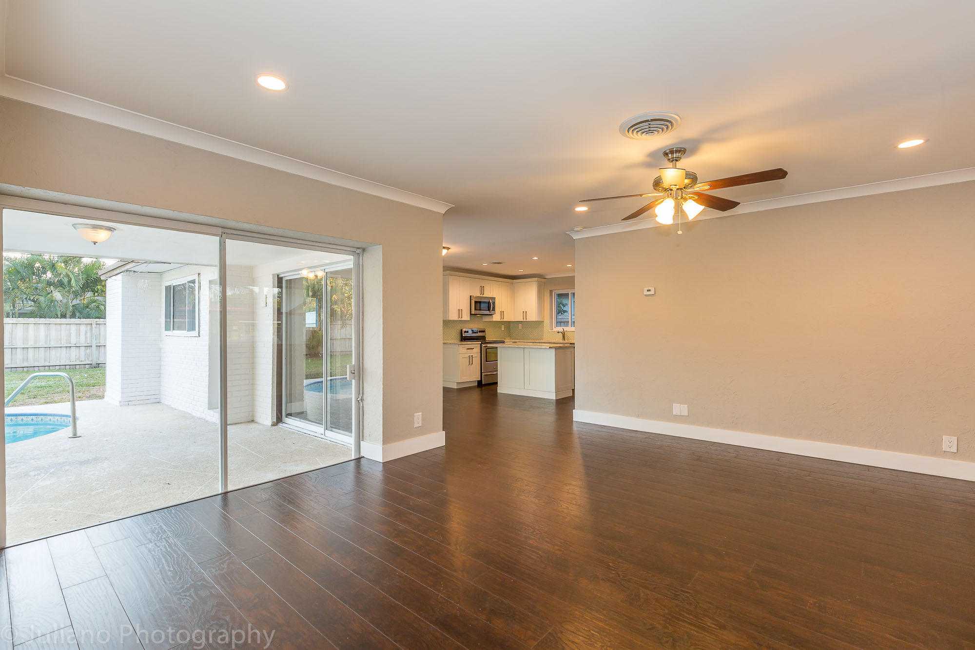 1236 West Camino Real Boca Raton, FL 33486 - Photo 10 of 24 living room