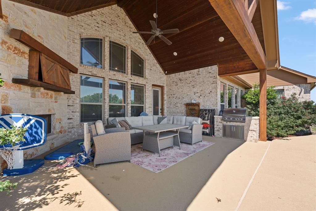 9833 Wildcat Ridge Godley, TX 76044 - Photo 32 of 40