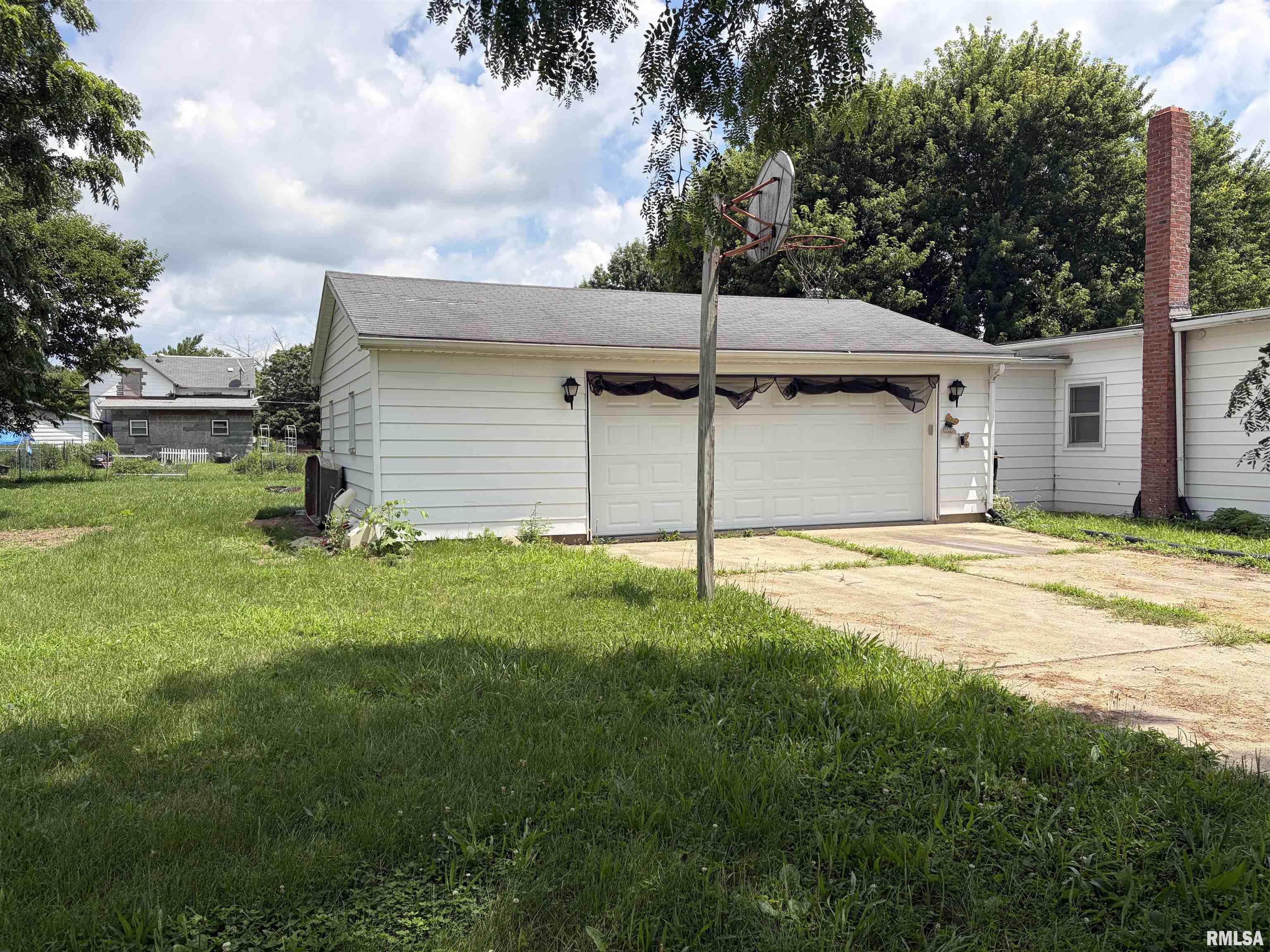 449 West Fort Street Farmington, IL 61531 - Photo 24 of 26