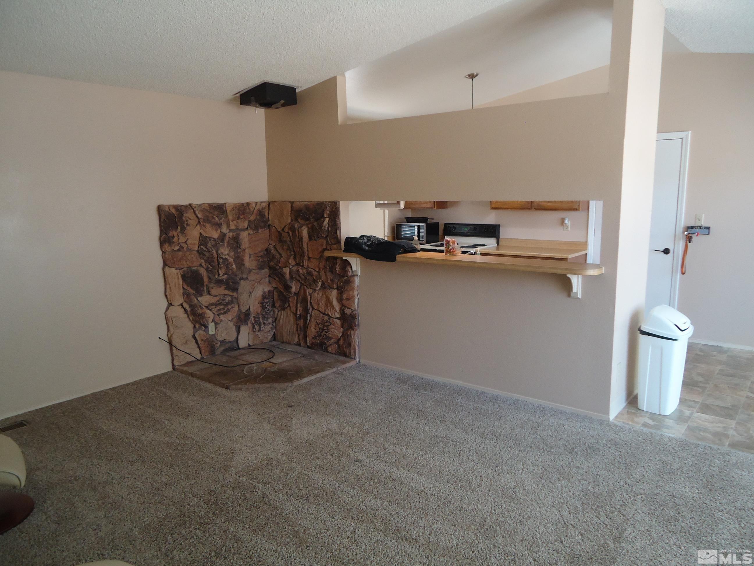 2945 Harding Circle Reno, NV 89503 - Photo 5 of 11 Photo 5