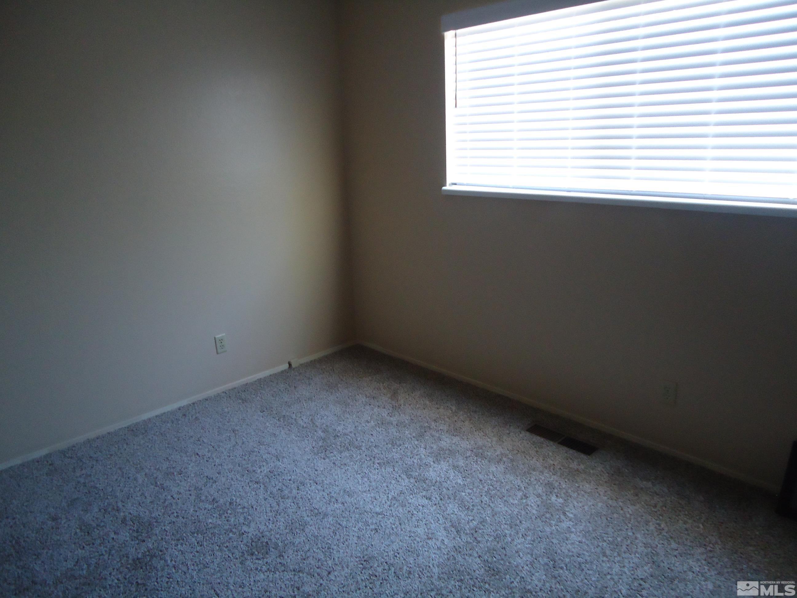 2945 Harding Circle Reno, NV 89503 - Photo 10 of 11 Photo 10