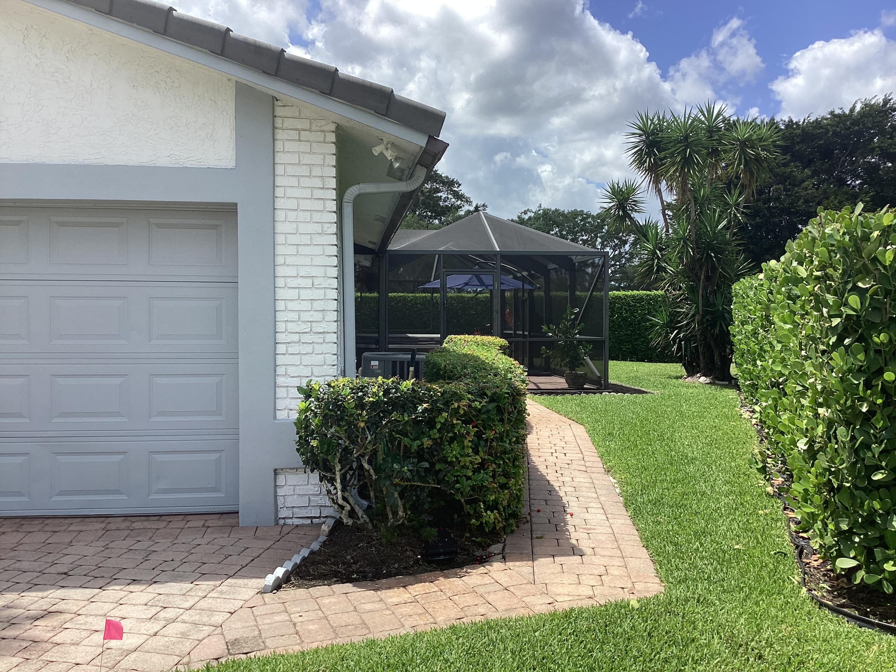 10496 Augusta Court Boca Raton, FL 33498 - Photo 30 of 41 Exterior