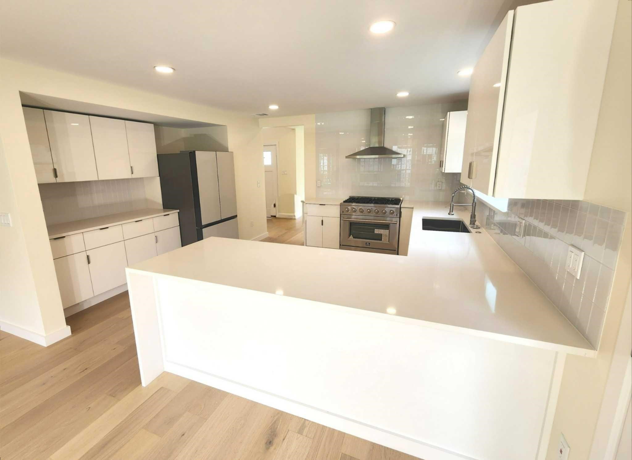 6658 Radley Drive Spring, TX 77379 - Photo 9 of 47 Kitchen