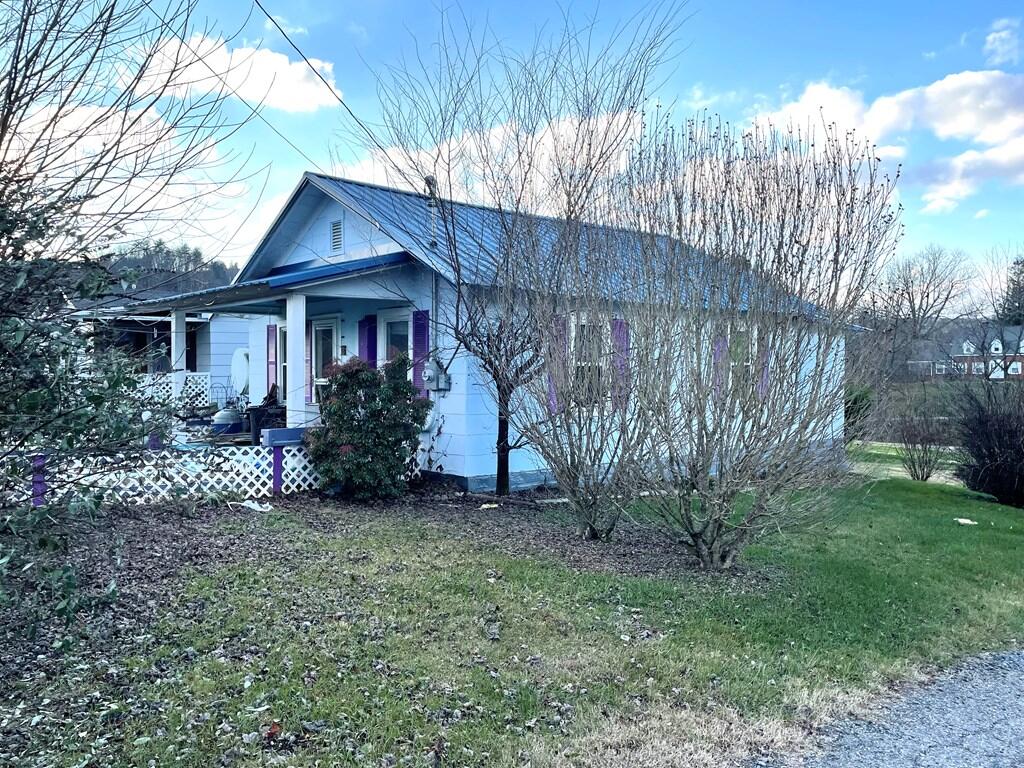 202 State Rte T 1007 Fries, VA 24330 - Photo 24 of 24 Gallery Image 24