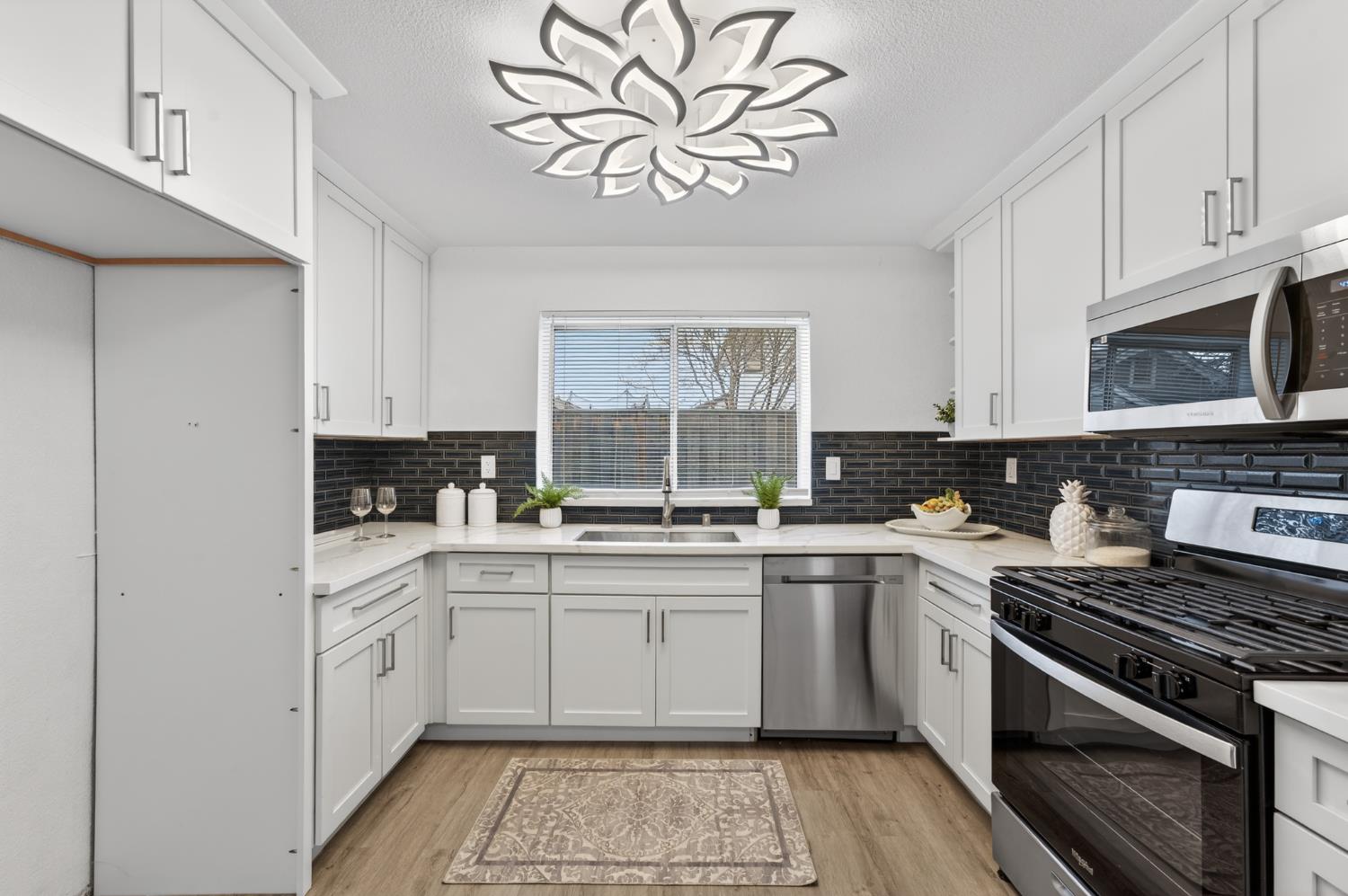 1822 4th Street Lincoln, CA 95648 - Photo 9 of 29