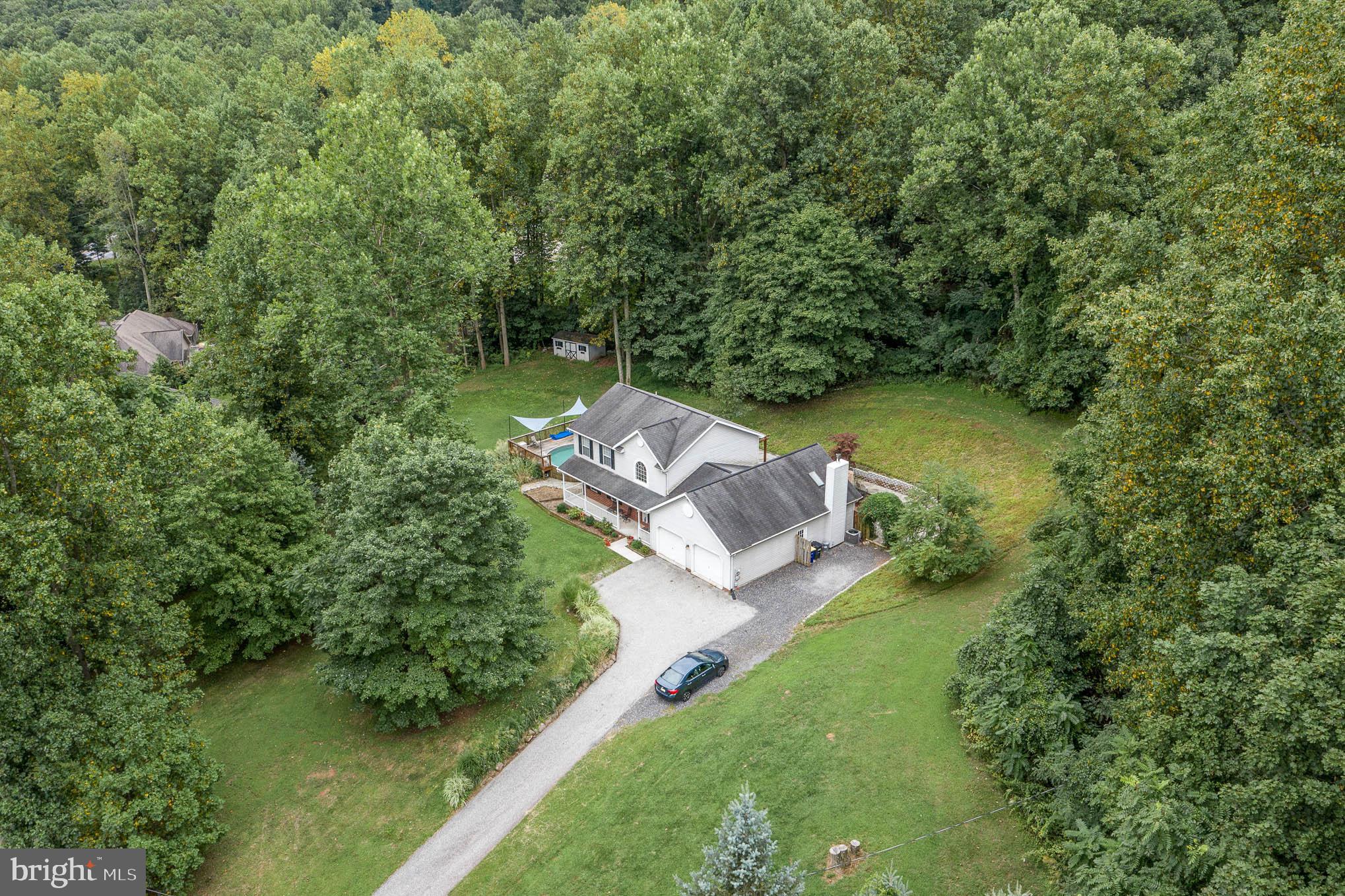 1042 Siddonsburg Road Lewisberry, PA 17339 - Photo 4 of 39 Gallery Image 4
