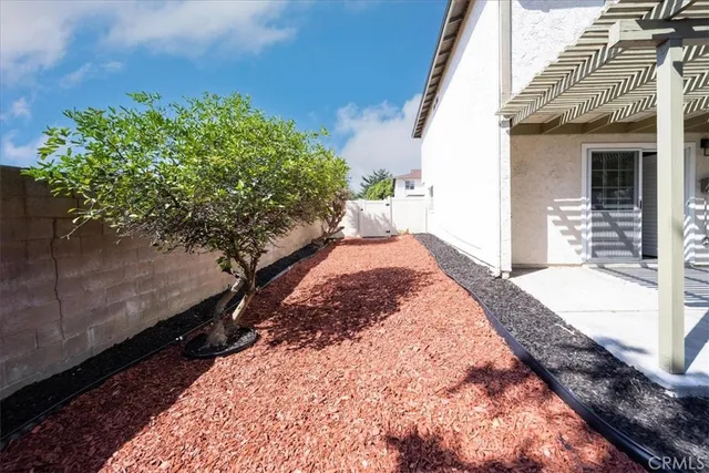 $555,000 | 556 D Street, Upland, CA 91786