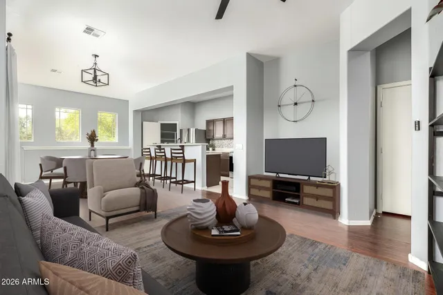 $314,999 | 1225 North 36th Street, Unit 2081, Phoenix, AZ 85008